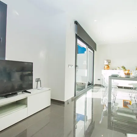 Mirlo Blanco By Abahana Villa