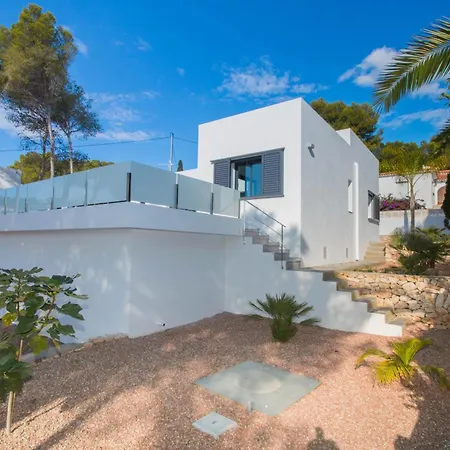 Villa Mirlo Blanco By Abahana *